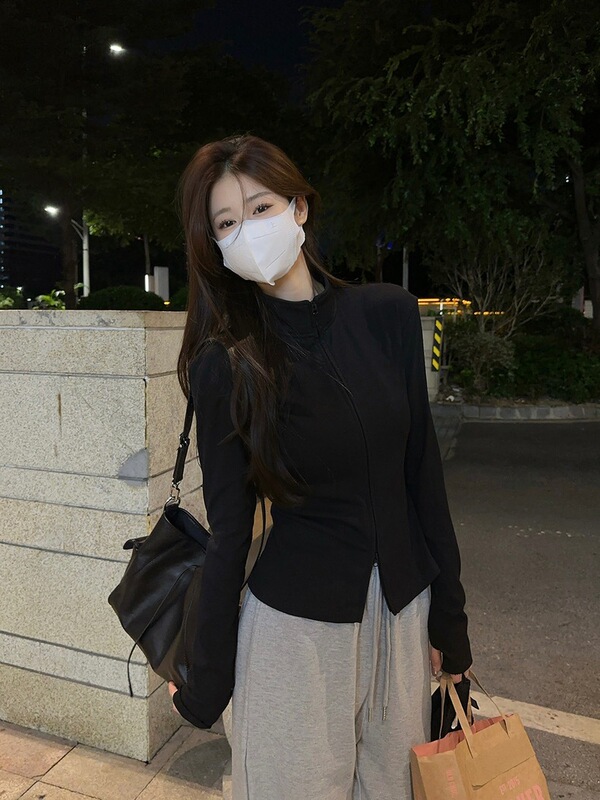 黑色立领双拉链长袖卫衣女秋季新款韩系修身显瘦设计感小众外套潮|undefined