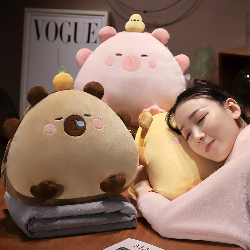 Cutie capibara almohada 3 en 1 mantas de aire acondicionado siesta almohada sofá cojín logotipo mayorista mujer