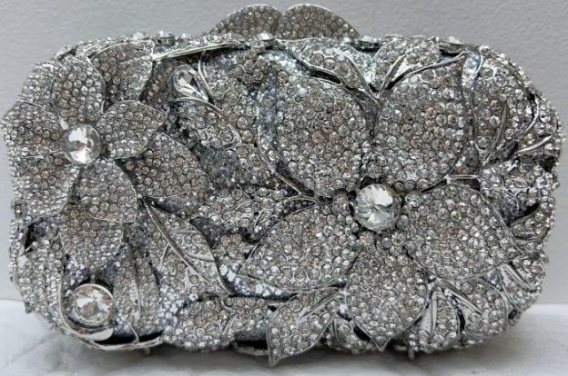 Suministro transfronterizo de bolsas de mano de diamantes amarillo limón para damas bolsas de diamantes exportaciones de bolsas de cena de moda europeas y americanas plata