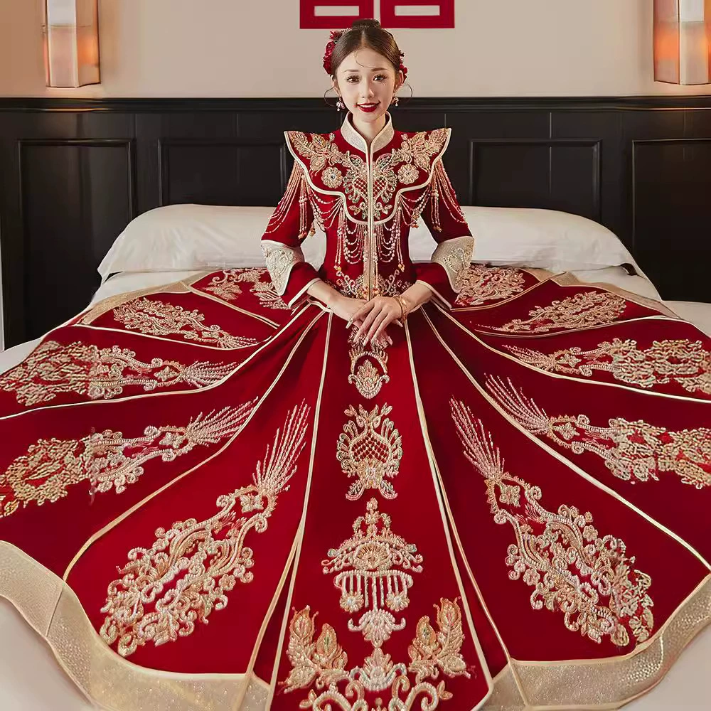Красный модный плащ для невесты, в китайском стиле, приталенный.