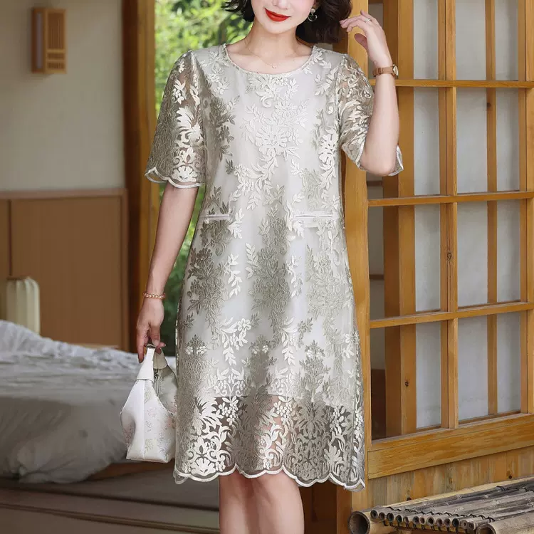 洋气妈妈夏装圆领中长款连衣裙中年女士时尚高端裙子2024新款女裙