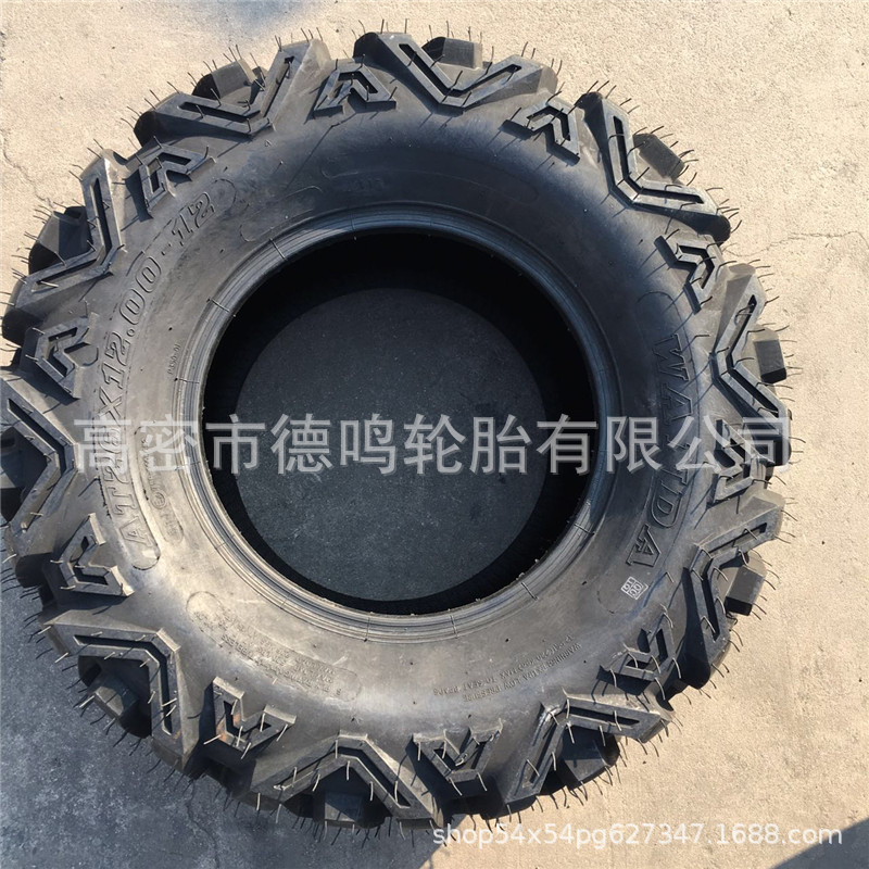 Suministro de fábrica neumático agrícola 26x12,00-12 neumático cortacésped de espiga