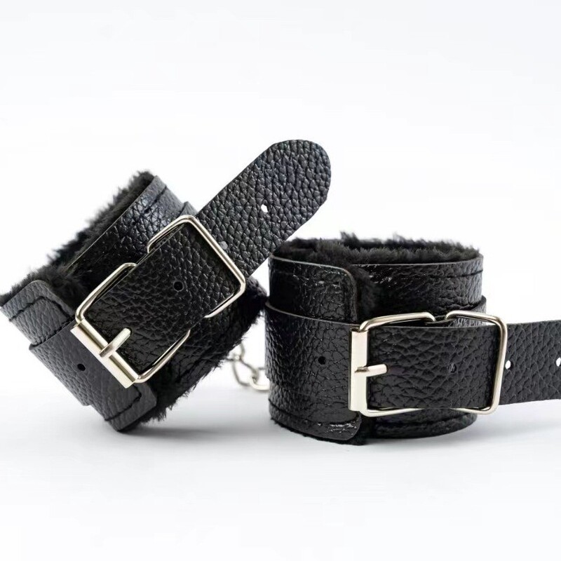 Adult Sex Factory Supplies PU Leather Plush Handcuffs Bundled Handcuffs Snub Props Sex Products