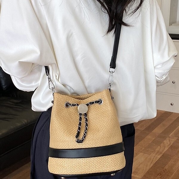Cross-Border Bv Woven Bucket Bag 26 New Style Color-Blocking Vacation Style Beach Bag Versatile Summer Handbag Chain Crossbody Bag