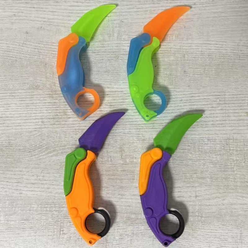 Гравитационный нож-морковка, модель полумесяца, безлезвийный складной нож для декомпрессии, безопасная пластиковая вращающаяся игрушка, оптовая продажа с выбросом