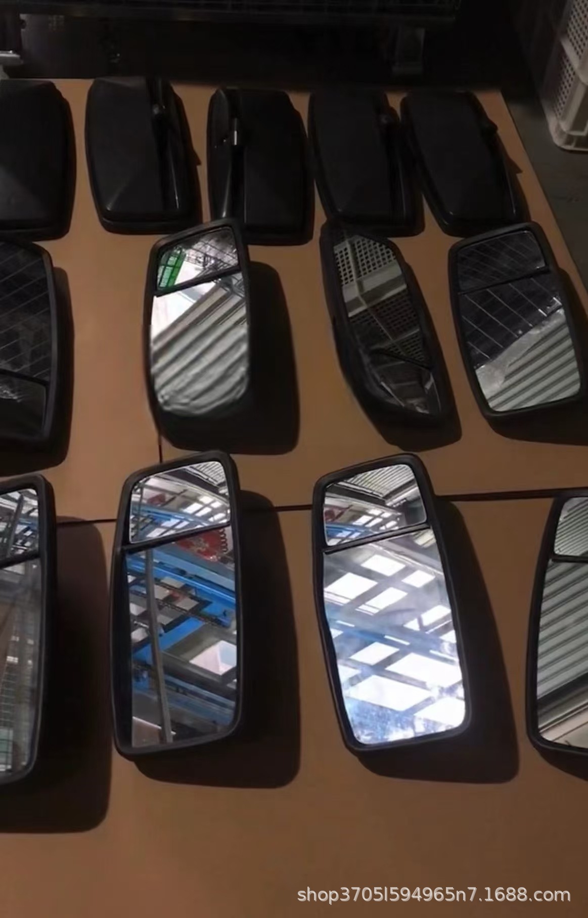 Suitable for Isuzu NPR NQR mixer trucks and Hino Heavy Industry rearview mirrors