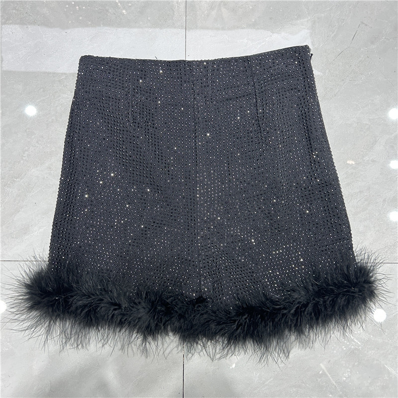Pantalones Cortos con Pedrería y Plumas para Mujer Diseño Elástico para Fiesta