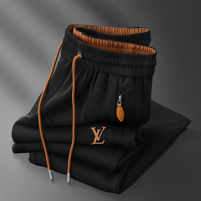 European-Style Light Luxury Summer Thin Casual Sports Pants for Men with Exquisite Leather Pocket Zippers, High-End Straight-Leg Men's Sweatpants European-Style Light Luxury Summer Thin Casual Sports Pants for Men with Exquisite Leather Pocket Zippers, High-End Straight-Leg Men's Sweatpants