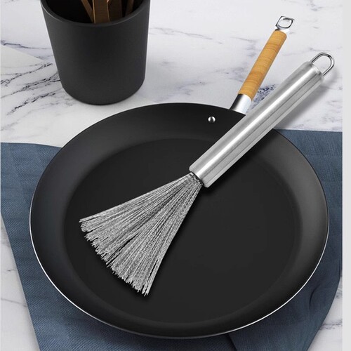 Stainless steel pot scrubber with handle, household kitchen pot cleaning magic tool, specialized for kitchen and canteen, wire dishwashing pot scrubber brush