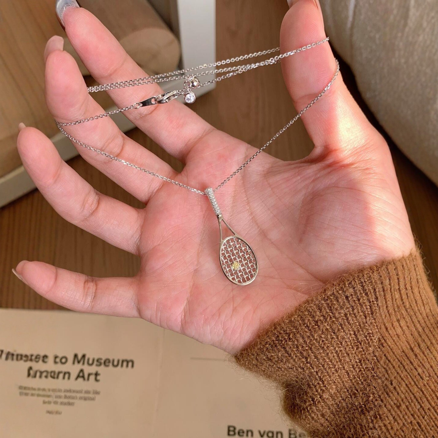 Collana a forma di racchetta da tennis per uomo e donna_voghion.com