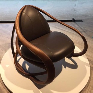 Giorgetti�OӋ��move�u�u�μ��ÿ͏d���e�{��Ƥɳ�l�̨��ľ����