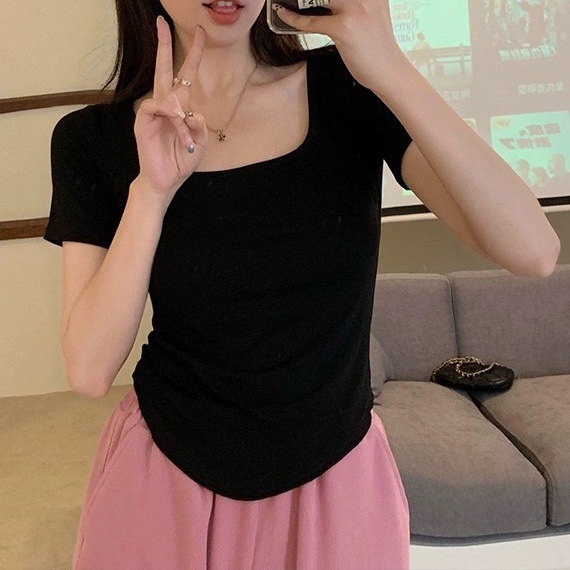 Pure desire niche white short sleeved t-shirt for women in summer 2024, new style with front shoulders to cover the_voghion.com