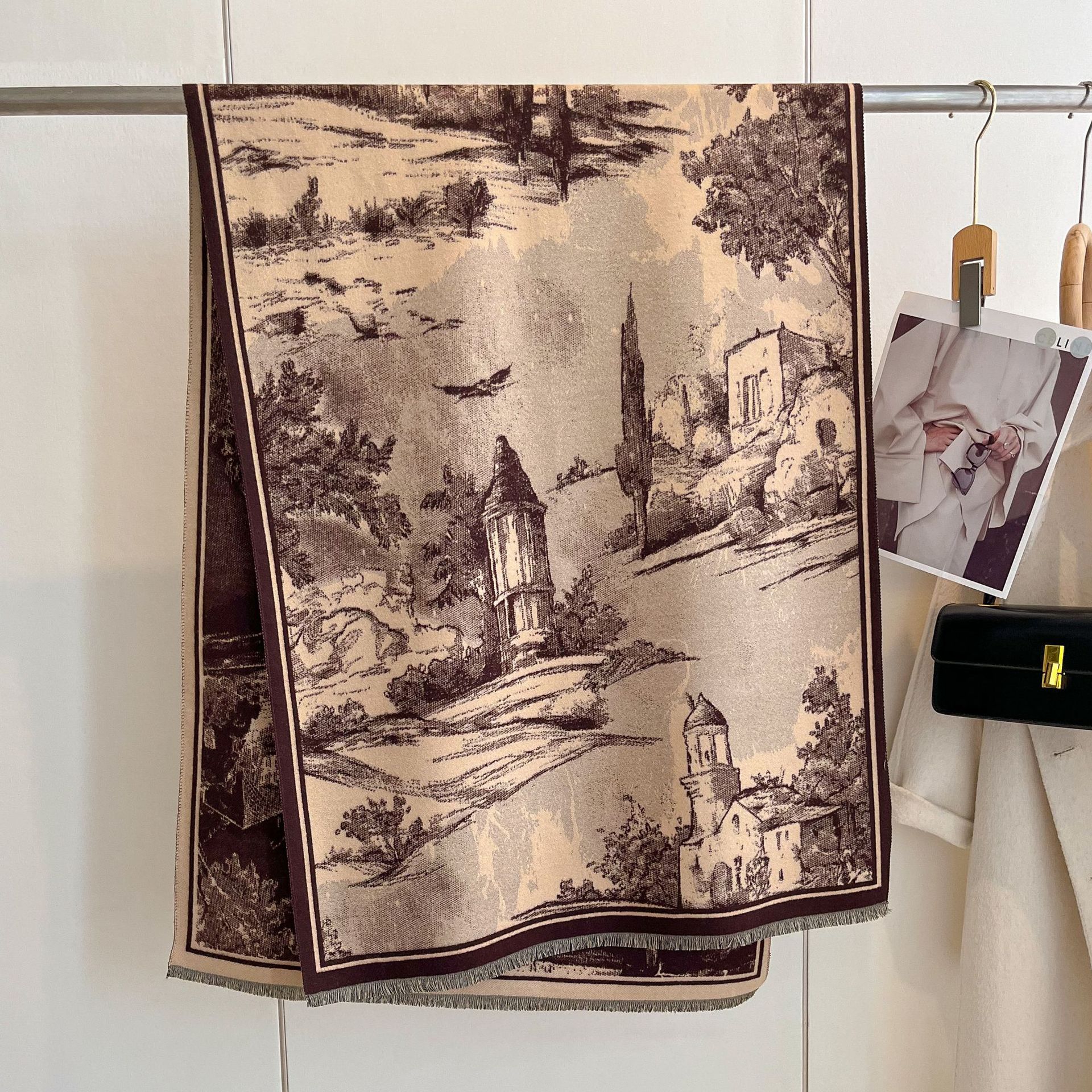 Ventas transfronterizas de bufandas calientes temperamento de moda corto bordado bufandas largo otoño y invierno explosivo estilo nacional imitación chal de cachemira