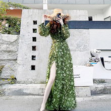 大码连衣裙性感宽松轻奢v领春秋辣妈法式开叉复古战袍修身长袖
