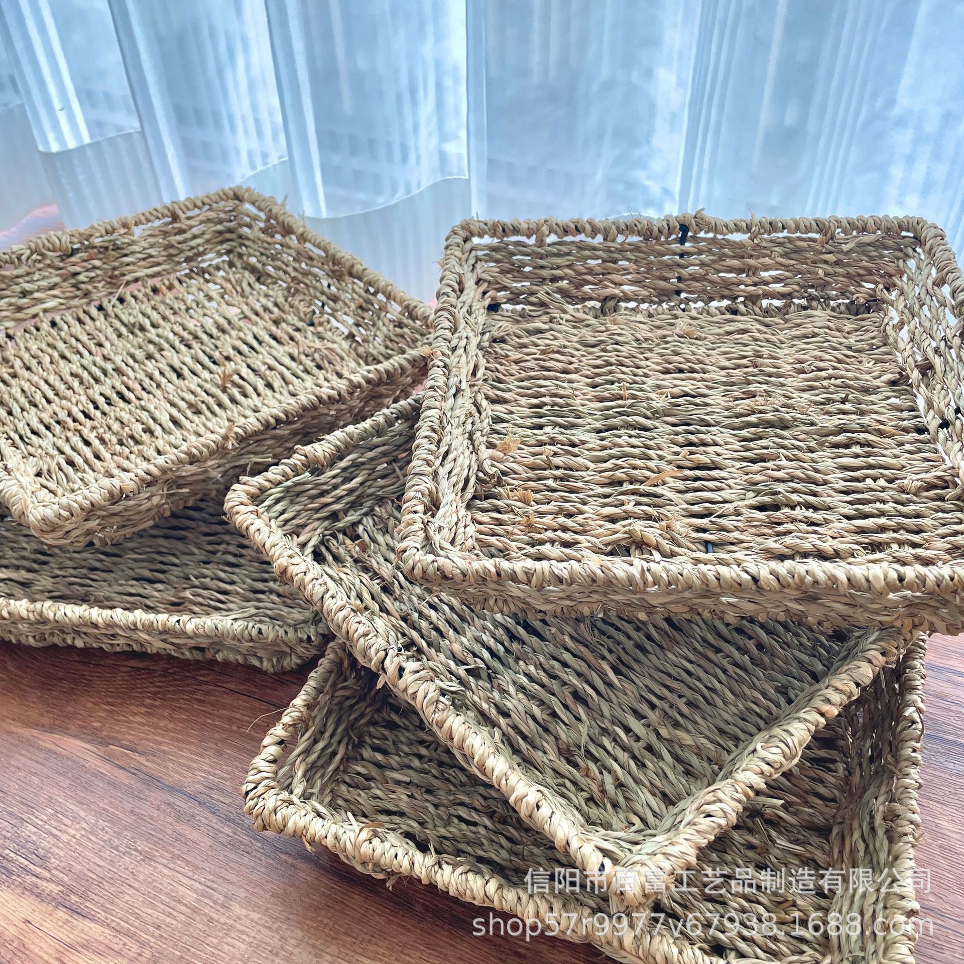 Mesa de césped trenzado cuadrado snack bandeja de almacenamiento de barreras manuales de puerta de entrada natural almacenamiento de llaves canasta residencial