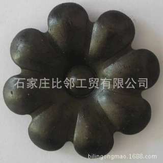 大门围栏阳台栏杆扶手熟铁锻打配件锻造铁艺花瓣，铁艺花叶
