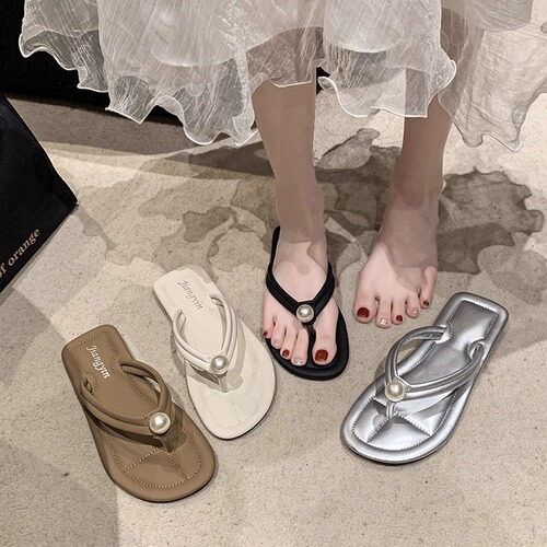 Women's Summer Outwear Fashion 2024 New Fairy Style Anti-Slip Flat Sandals with Heel Straps for Beach and Sand