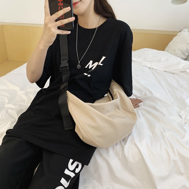 80286 # マカロンマルチカラー餃子バッグレトロ大型バッグナイロン防水ショルダーバッグ学生クラスバッグ多用途