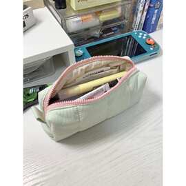 ins风高颜值百搭奶油小方包笔袋2024新款创意撞色大容收纳袋女A23