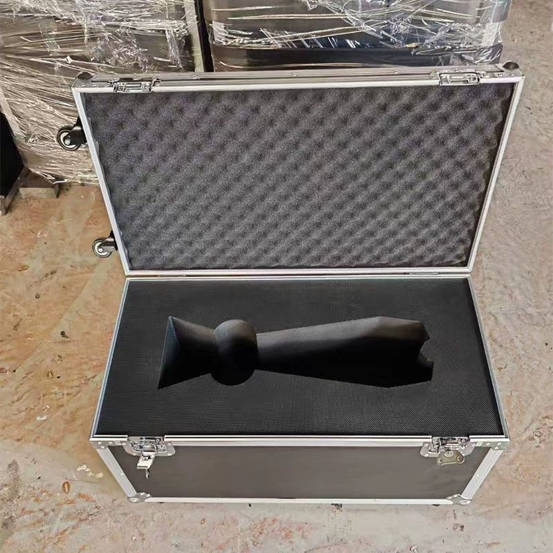 Индивидуальный черный чемодан из алюминиевого сплава, устойчивый к давлению портативный универсальный колесный выставочный инструмент для хранения трофеев.