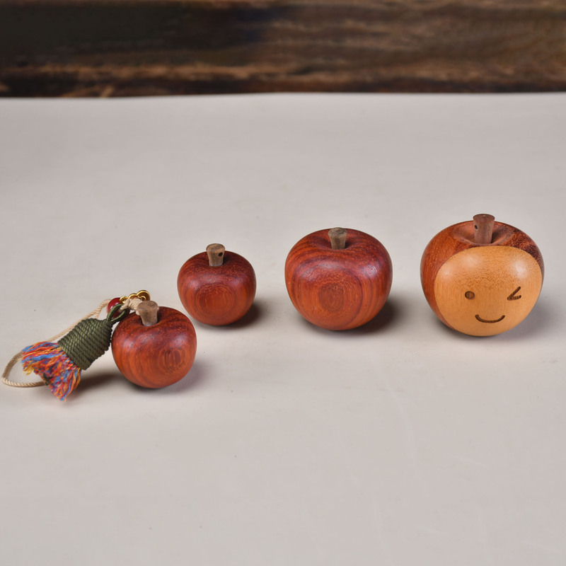 Walnut Ping An Happy Home Housewarming High-end Gifts Apple Rosewood Car Ping An Ornaments Solid Wood Fruit