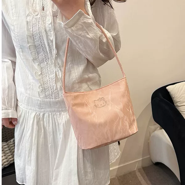 Korean-style cute kitty embroidered bucket bag 2026 new versatile handbag ins sweet girl shoulder bag