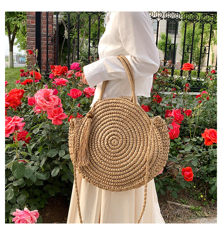 Women's 2022 New Fashion Summer Portable Woven Crossbody Straw Bag display picture 5