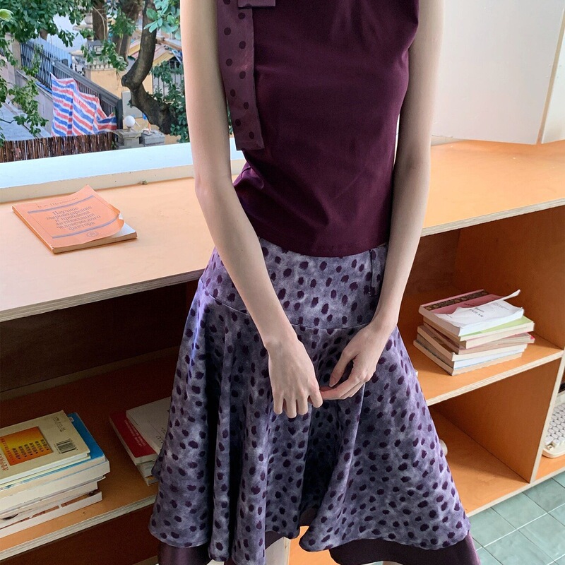 Vintage Japanese-Style Y2K Satin Polka Dot Sleeveless Tank Top with Double-Layered Patchwork Retro Fuzzy Polka Dot Set