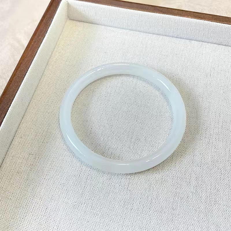 一歩一響ガラス模造翡翠丸棒ブレスレット小紅書同型天然不知春氷透明ブレスレット女性用ハイアイス|undefined