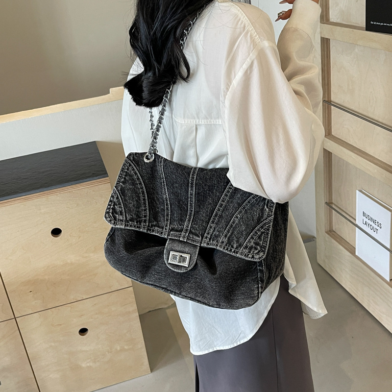 2024 nueva moda super fuego casual señoras bolso de hombro cadena de gran capacidad tirada diagonal bolso femenino al por mayor