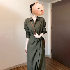 法式高级感绿色长袖衬衫连衣裙子女装2025新款开秋季穿搭收腰长裙