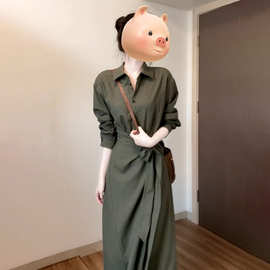 法式高级感绿色长袖衬衫连衣裙子女装2025新款开秋季穿搭收腰长裙