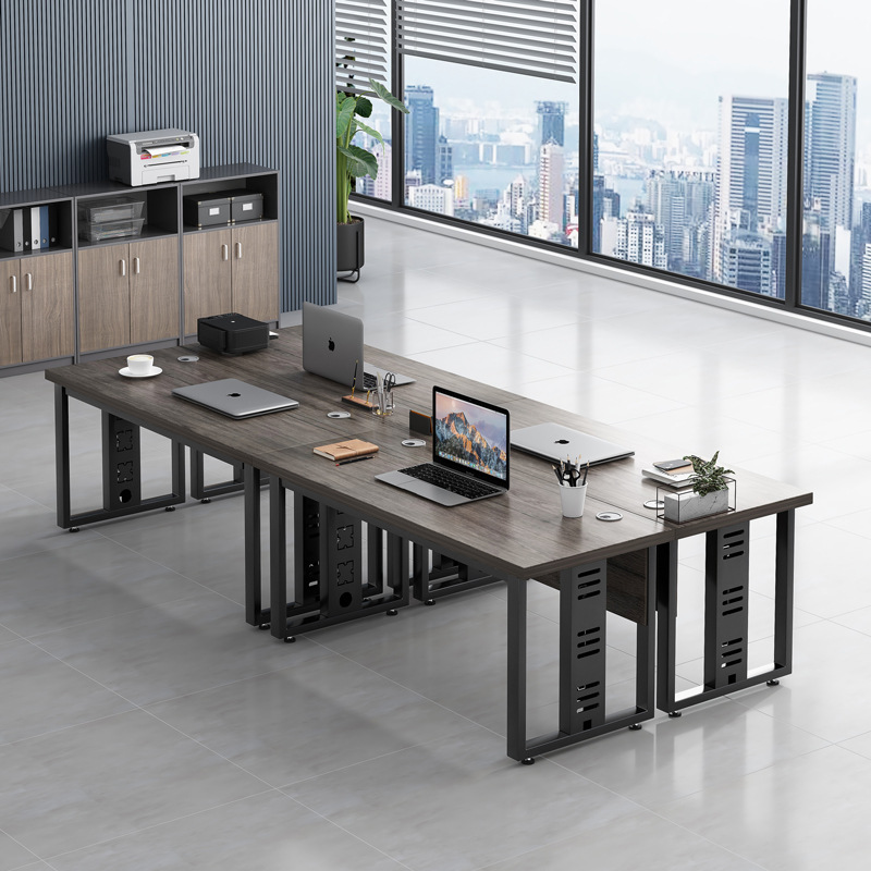 Escritorio de oficina simple Escritorio de personal moderno mesa de oficina y silla combinación 2/4/6 personas Escritorio de oficina Mesa de computadora financiera