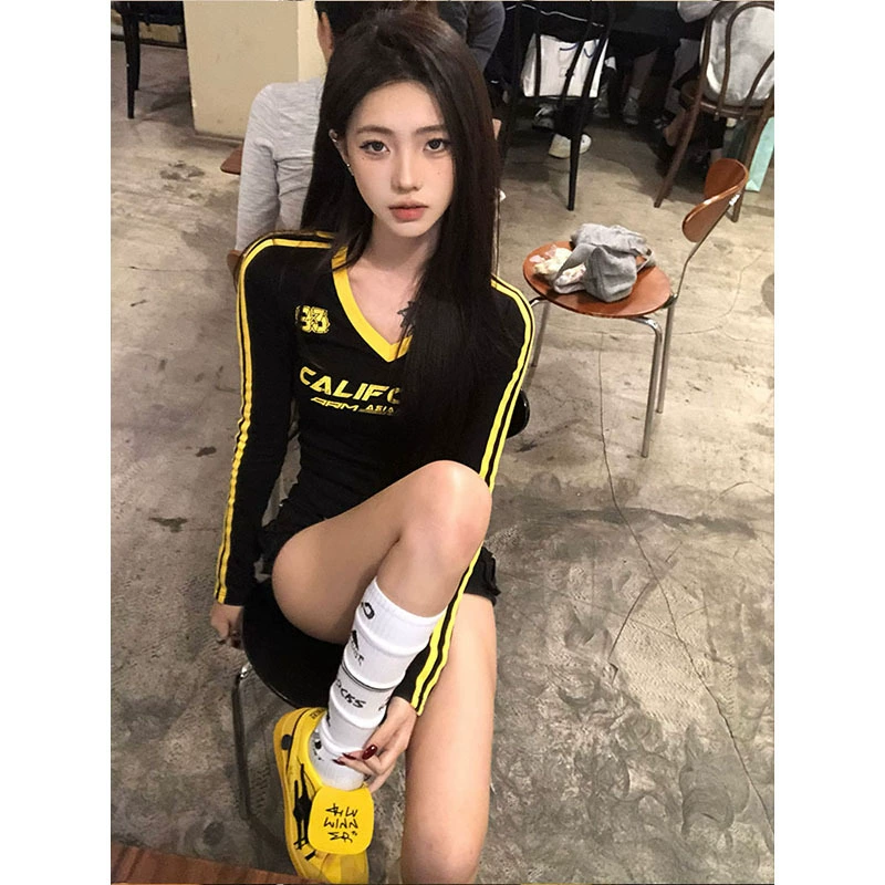 Американская высокая улица с V-образным вырезом с длинным рукавом футболка женская осень-зима