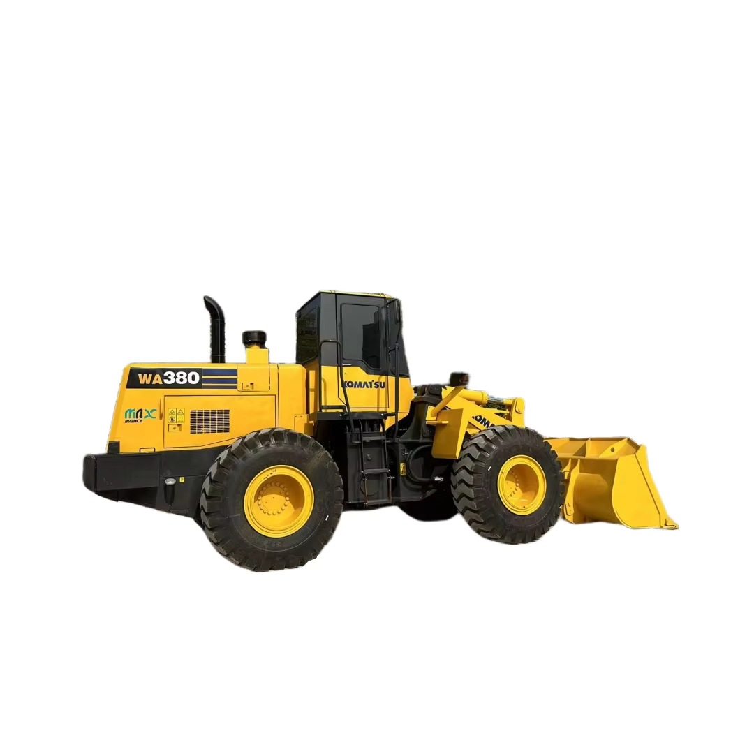 二手小松WA380-3轮式装载机正在出售二手装载机