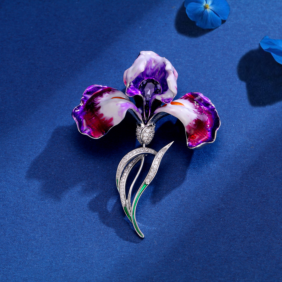 Lingxin Jewelry European and American Retro Enamel Oil-Dropping Sword Orchid Brooch New Exquisite Flower Pin Accessories Corsage