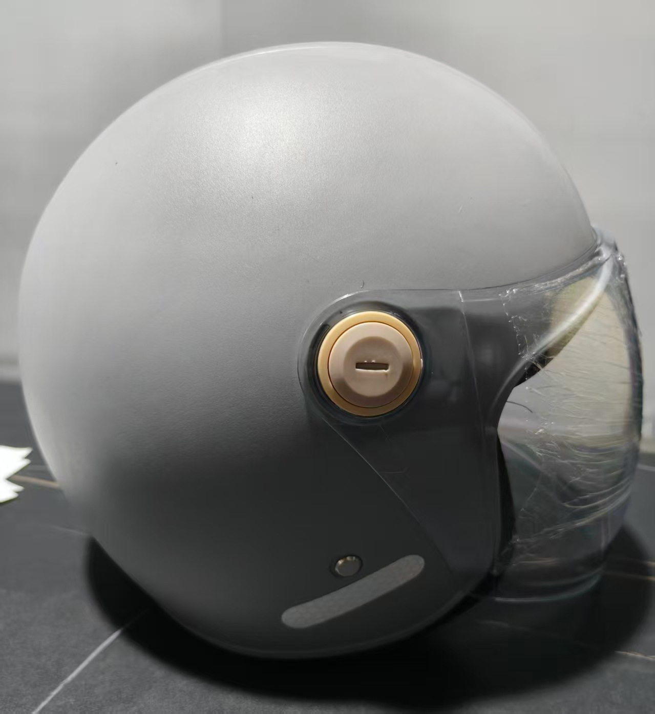 Electric Vehicle Helmet New National Standard 3C Certified Warm Safety Helmet Men's and Women's Battery Vehicle Motorcycle Helmet