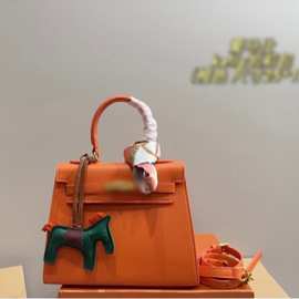 2025年新款经典百搭套装手提单肩斜挎女士包包凯莉包