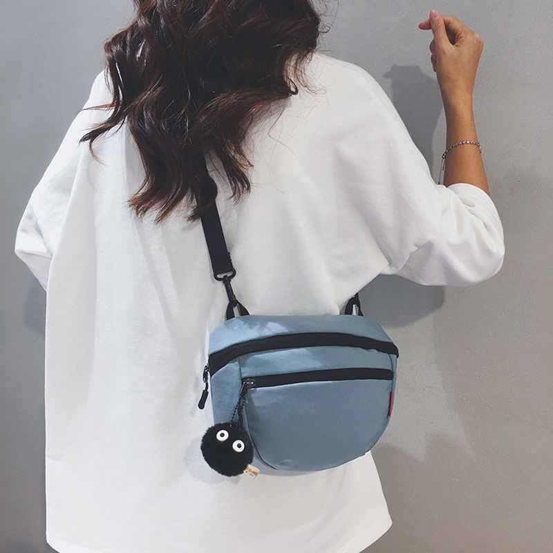 ins潮韩版超火帆布包女2025新款休闲通勤贝壳包休闲百搭斜挎小包