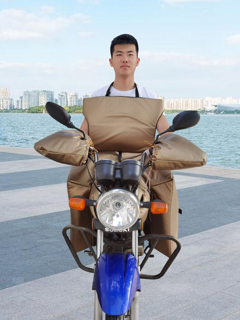 Extended Chest Protector, Leg Protector, Waist Protector, Motorcycle Windproof Quilt, Winter Warmth, Fleece-Lined and Thickeneding, Fully Surrounded to Prevent Cold