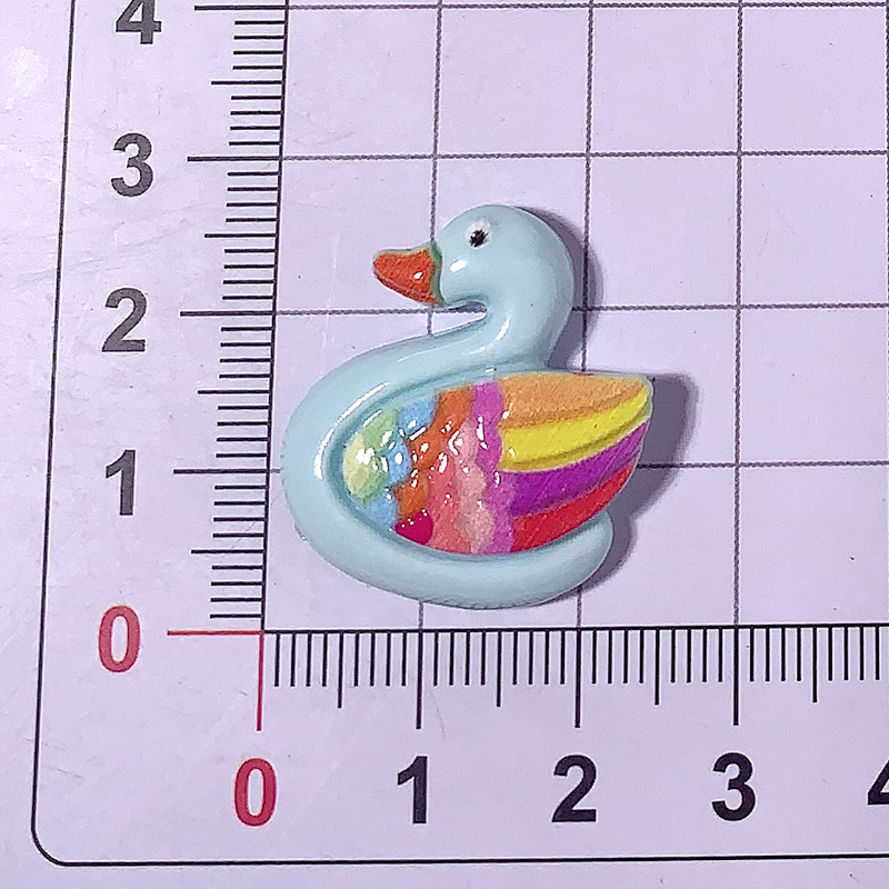 Nuevo colorido cisne diy accesorios de resina crema pegamento para el cabello clips para el cabello teléfono móvil agujero agujero hebilla hecha a mano al por mayor