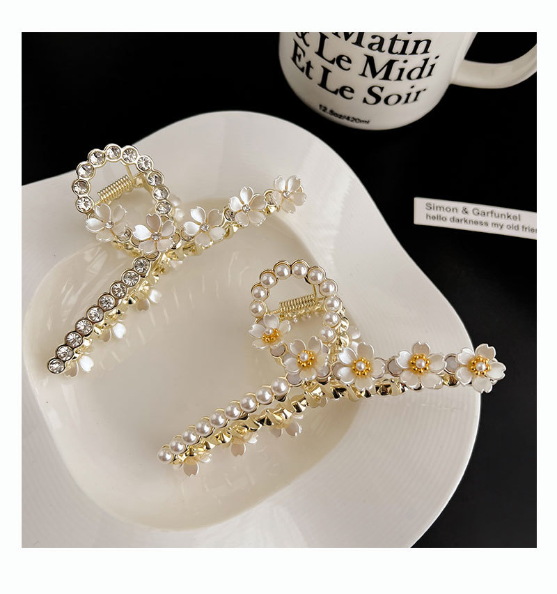 Sweet Flower Alloy Plating Artificial Pearls Rhinestone Hair Claws display picture 3