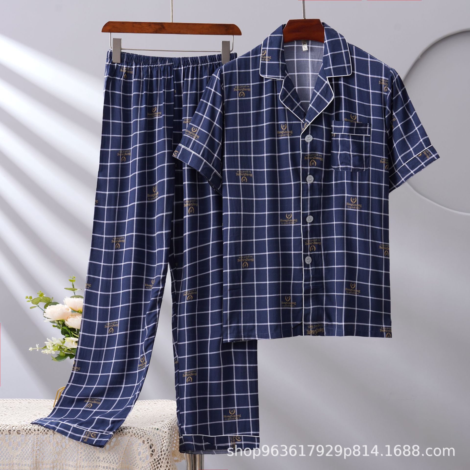 로얄 블루 스트라이프