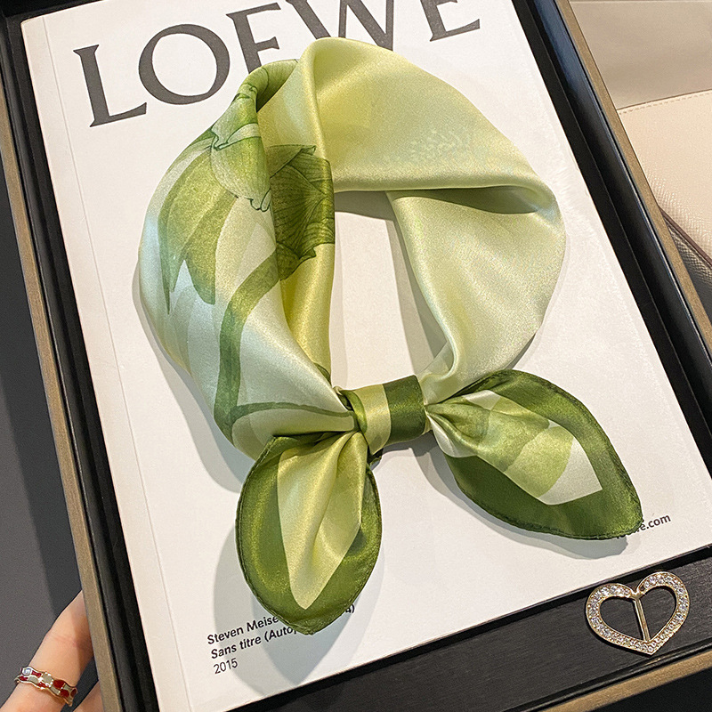 연꽃 잔디 녹색