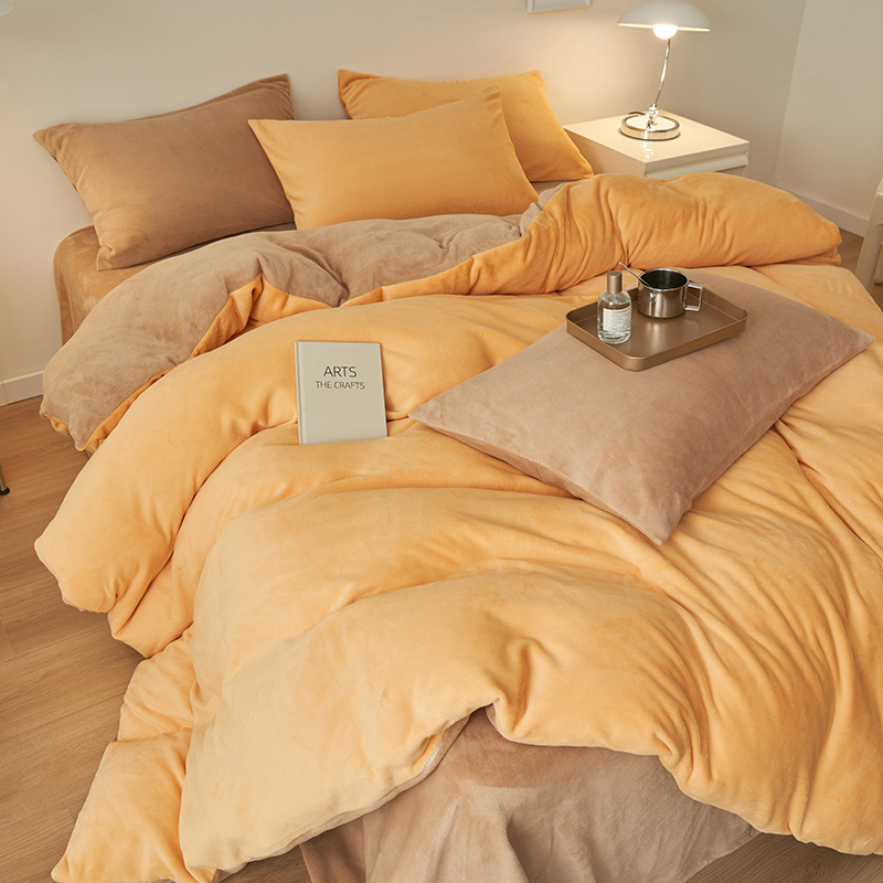 Simple engrosado leche de lana de cuatro piezas invierno cálido edredón cubierta sábanas de lana de coral de cuatro piezas leche de lana de cama gazza