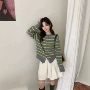 松弛条纹撞色复古毛衣