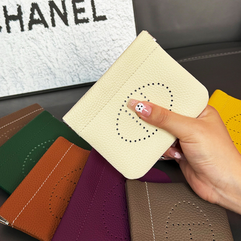 Genuine Leather Women's Bag Coin Purse First Layer Cowhide Cut Out Card Holder Car Key Lipstick Cosmetics Bag Mini Id Card Holder Bag Genuine Leather Women's Bag Coin Purse First Layer Cowhide Cut Out Card Holder Car Key Lipstick Cosmetics Bag Mini Id Card Holder Bag