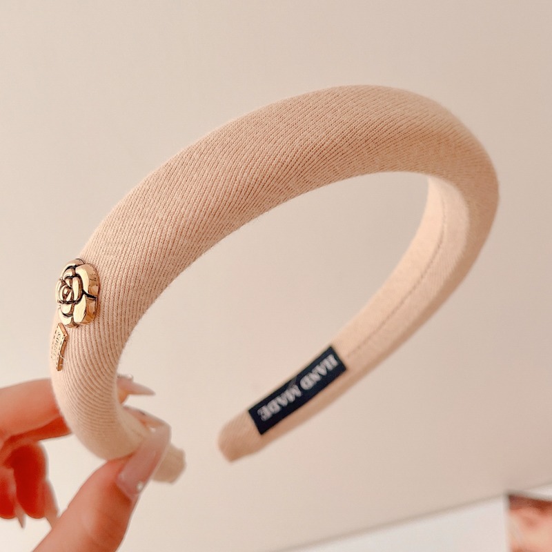 Alta sensibilidad al aro de cabello para mujeres red2024 nuevo estilo para salir correa de cabello universal lavar la cara aro de cabello de borde ancho prensado tarjeta de cabello toque