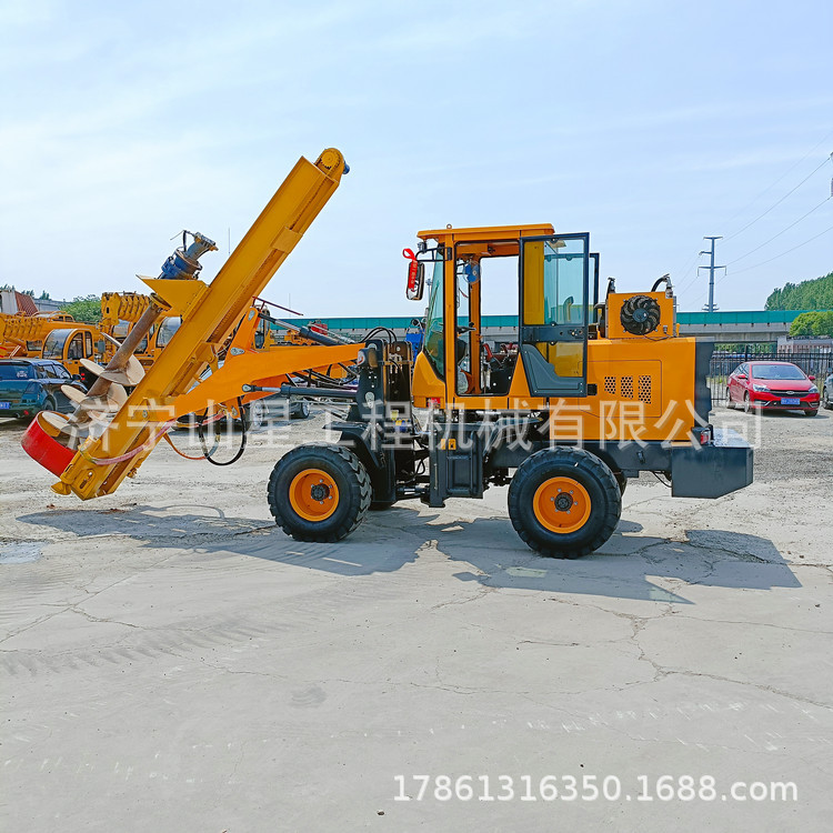 936铲车螺旋钻孔机 岩石土层地基打桩机 公路护栏打桩机