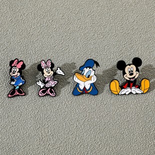 Cute Cartoon Creative Personality Mickey Minnie Metal Badge Donald Duck Alloy Oil Drop Brooch Accessories Pin